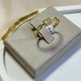 Anel Quadrado Cravejado