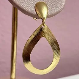 Brinco Gota Vazada Pedurada