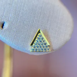 Brinco Dois Triangulos