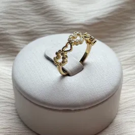 Anel Três Corações Cravejados