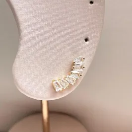 Brinco EarCuff Trapézio