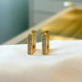 Brinco Argolinha Quadrado Cravejado