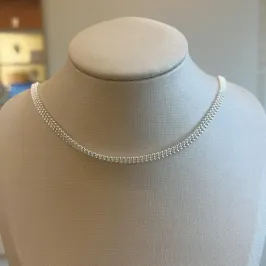 Choker Triplo Bolinhas