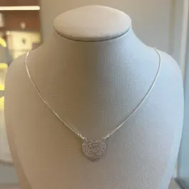 Colar Coração Trabalhado