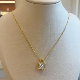 Colar Quadrado Zircônia