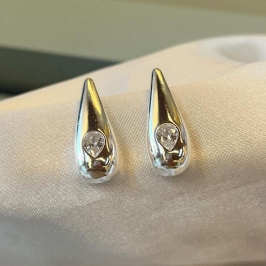 Brinco Gota Zircônia