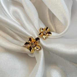 Anel Duas Flores com Zircônias no Centro