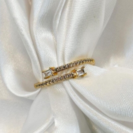 Anel Duplo Zircônia Retângular e Cravejado