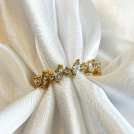 Anel Navetes com Zircônias Redondas