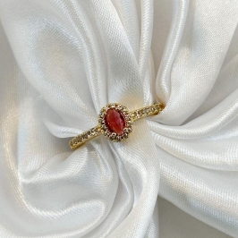 Anel Zircônia Vermelha Cravejado Borda