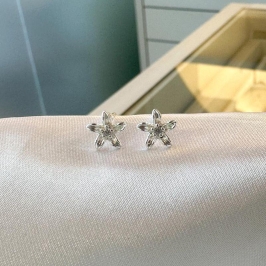 Brinco Florzinha Uma Zircônia