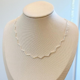 Colar ZigZag