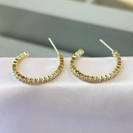 Brinco Argola Zircônias