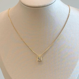 Colar Quadradinho Zircônia