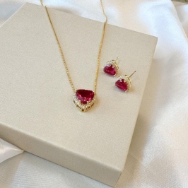 Conjunto Coração Vermelho