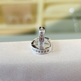 Brinco Argola Cravejada M