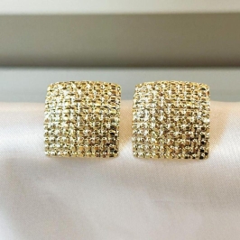 Brinco Quadrado Martelado