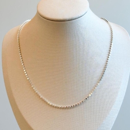 Colar Bolinhas Amassadas