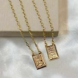 Escapulário Deus é Fiel