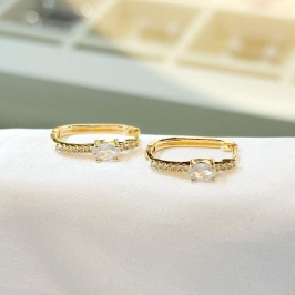 Brinco Argolinha Retangular com Zircônia Redonda