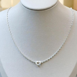 Colar Coração Vazado