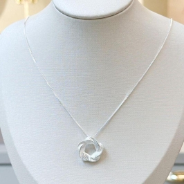 Colar Pingente Circulo Torcido