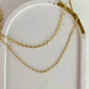 Colar Duplo Círculo e Bolinhas