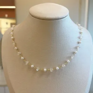 Colar Pérolas e Cristais