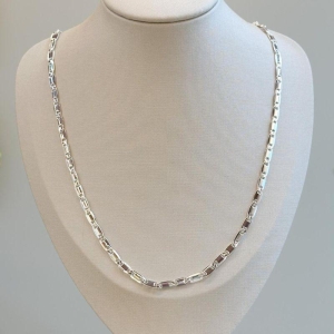 Corrente Piastrini Abaulada