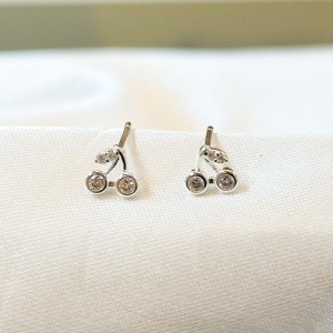 Brinco Cereja Zircônia