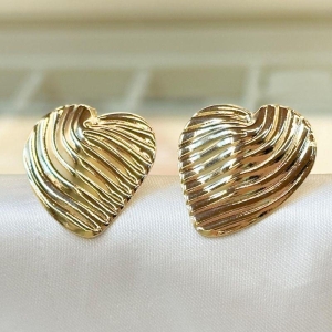 Brinco Coração Camadas