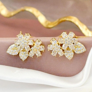 Brinco Flor e Folhas