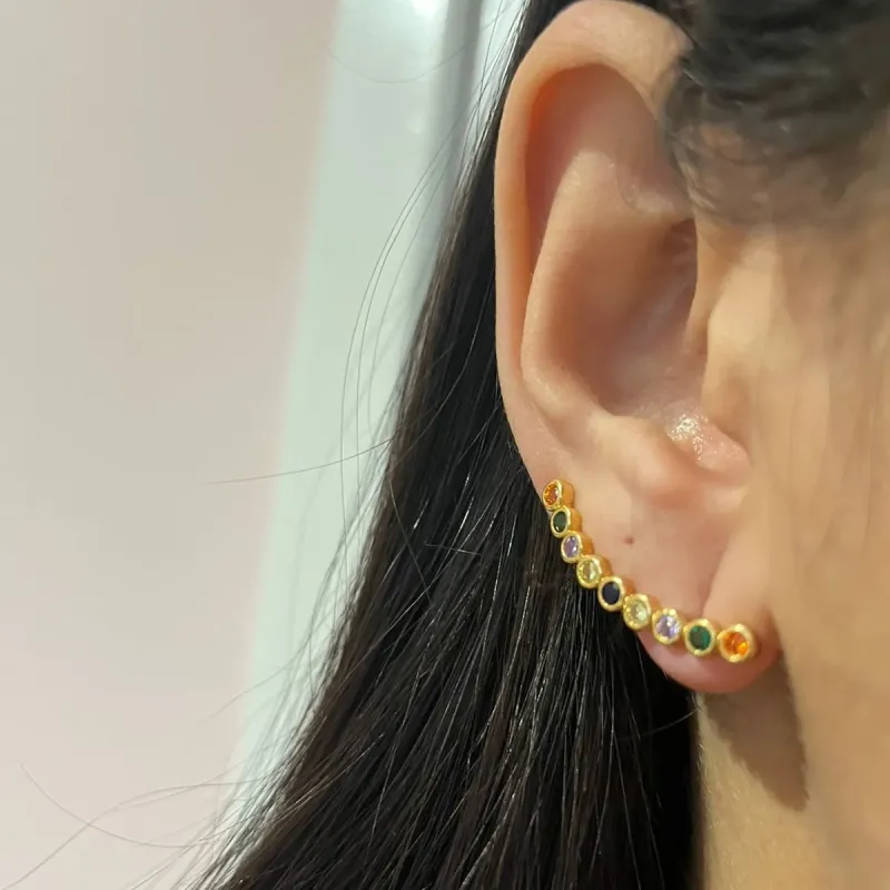 Brinco Ear Cuff Colorido