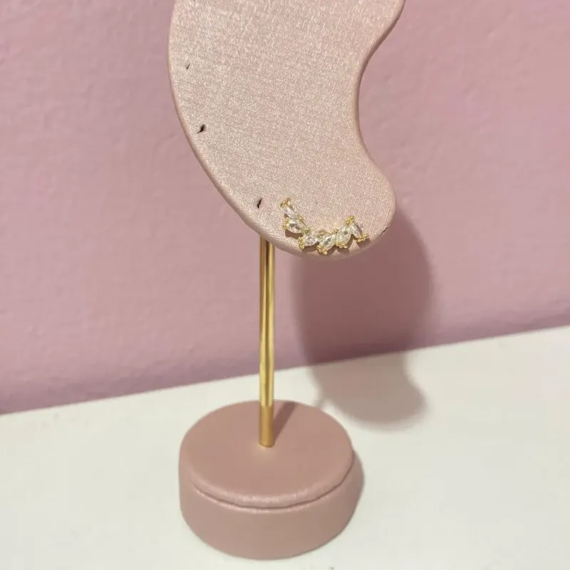Brinco EarCuff Pedras