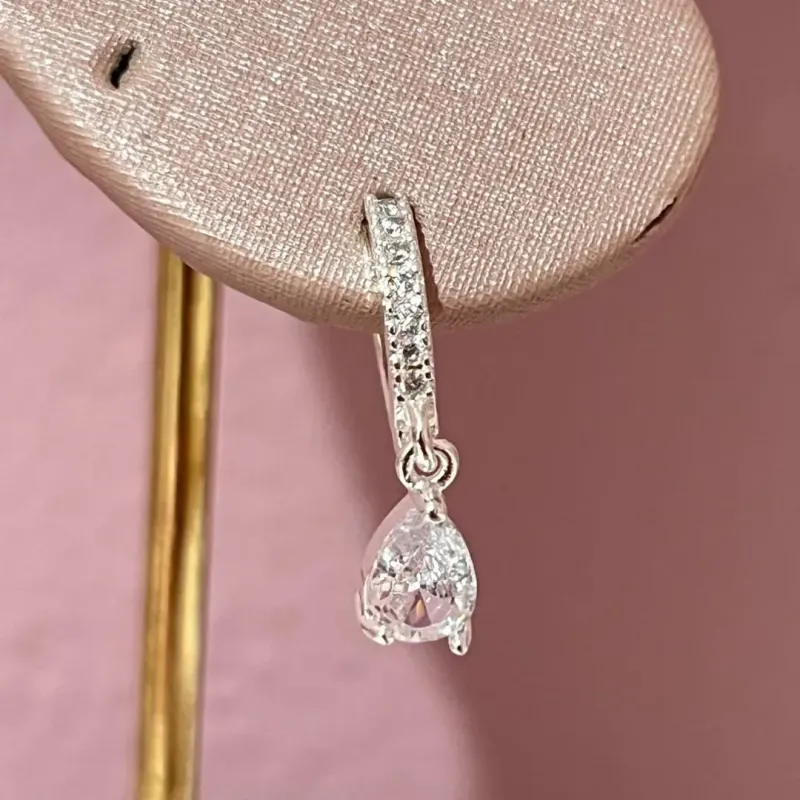 Brinco Argolinha com Pingente Gota