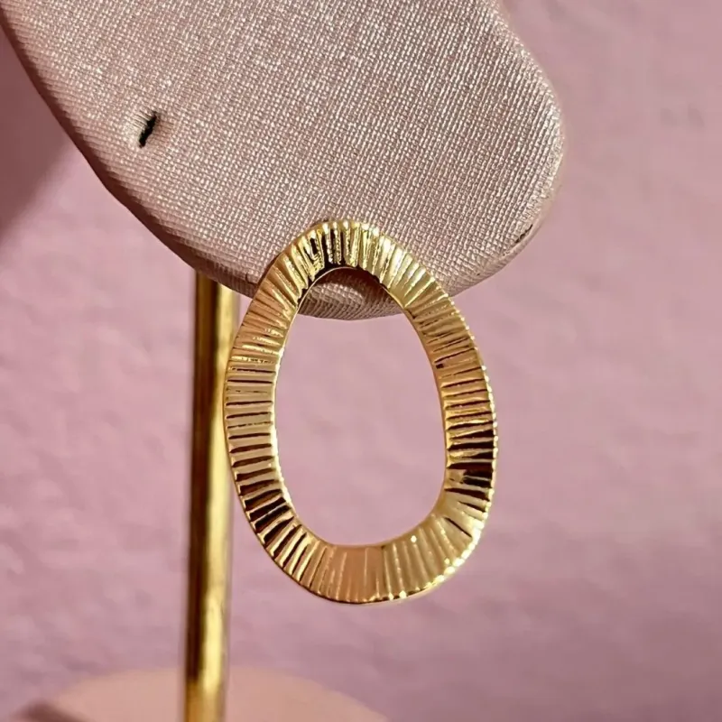 Brinco Oval Orgânico