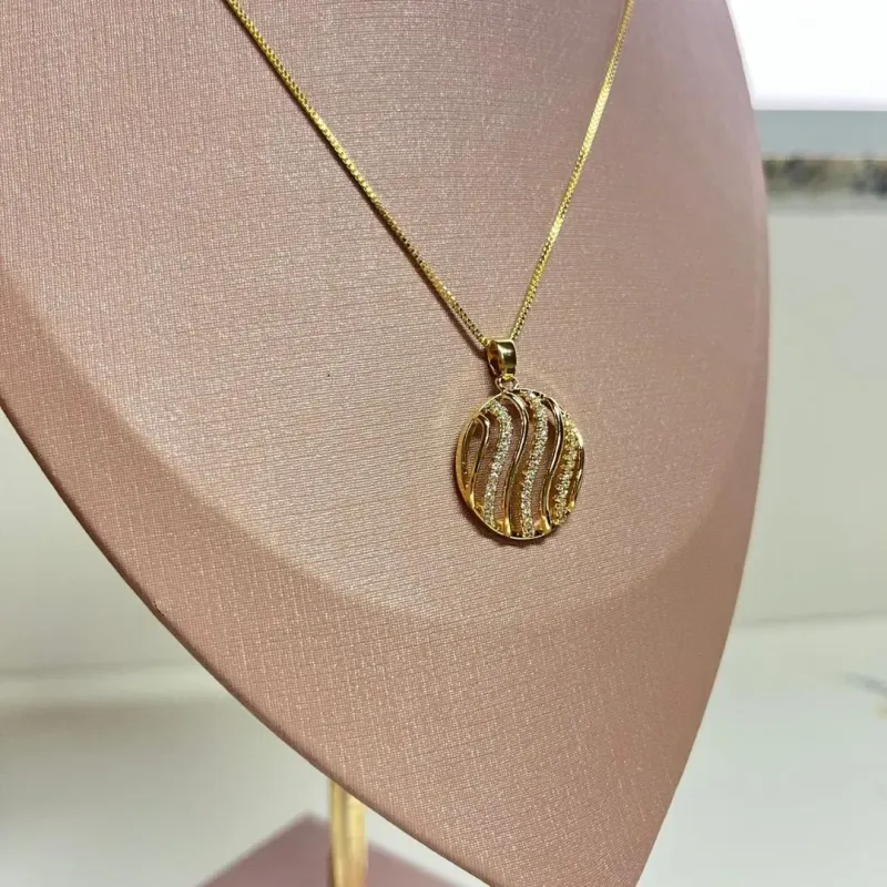 Colar Circulo Linhas