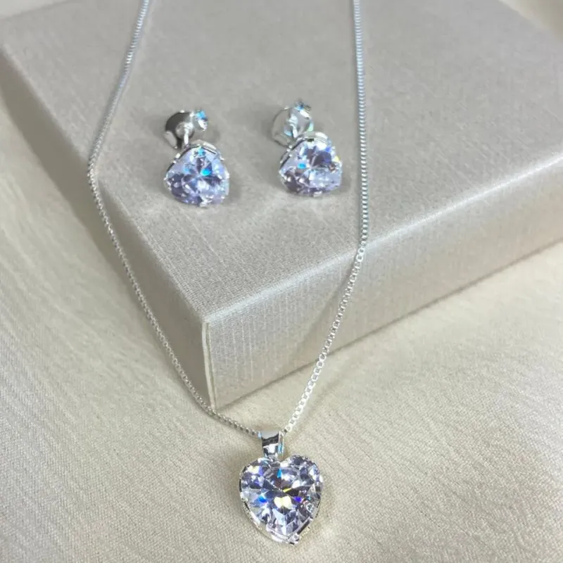 Conjunto Coração Zircônia Cristal