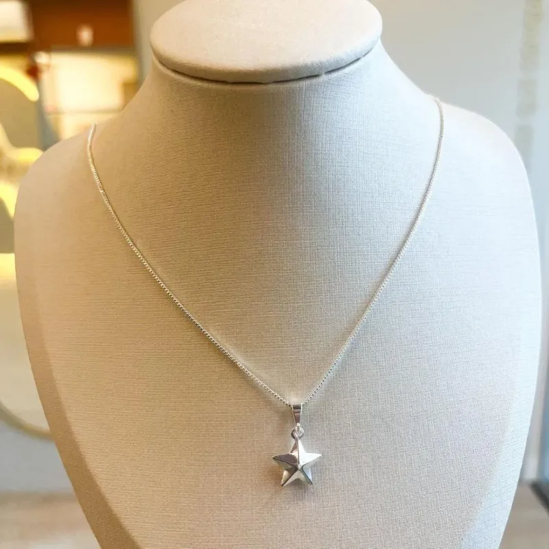 Colar com Estrela