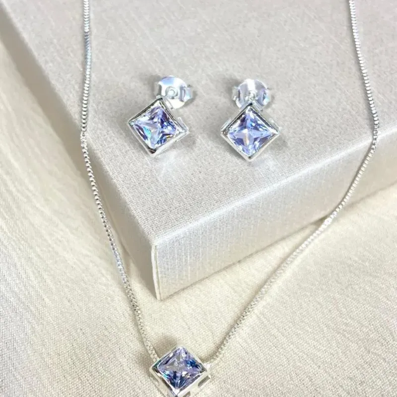 Conjunto Quadrado Zircônia Cristal