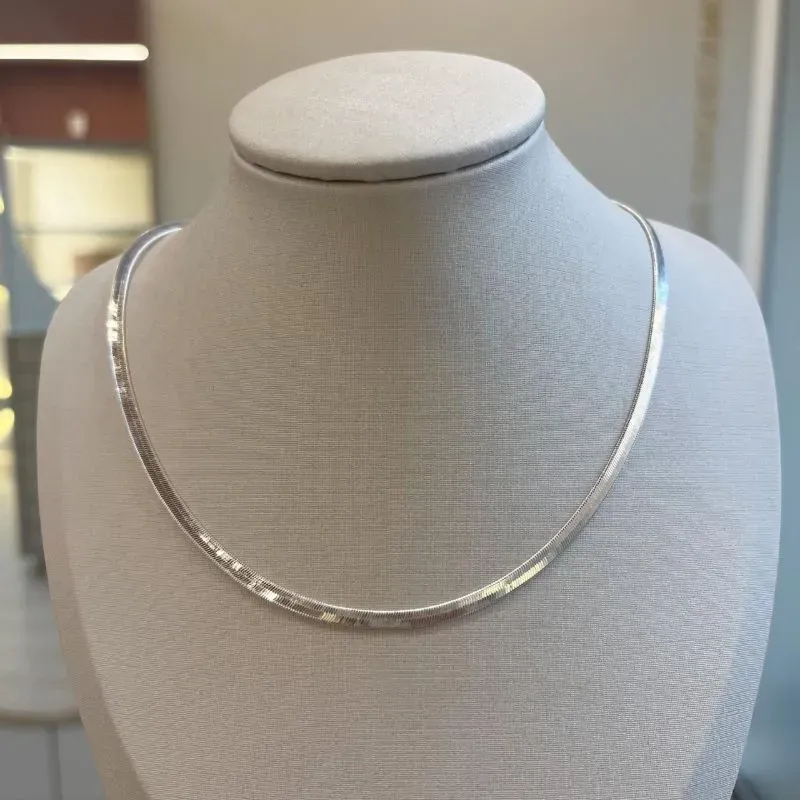 Choker Fita
