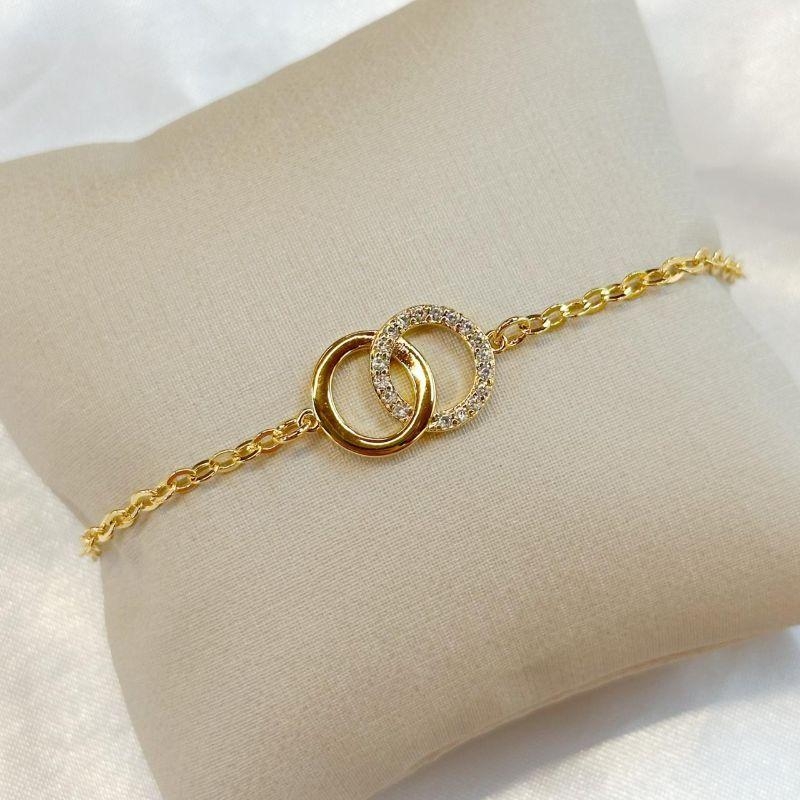 Pulseira Dois Circulos Entrelaçados