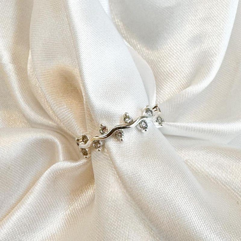 Anel Ondulado Pontos Zircônia