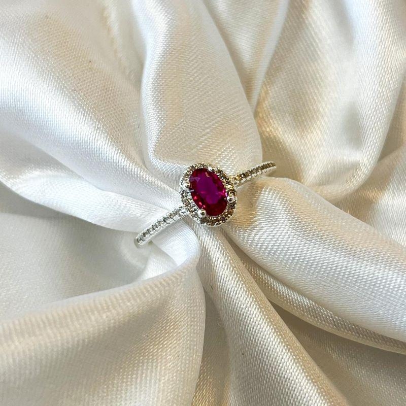 Anel Solitário Vermelho