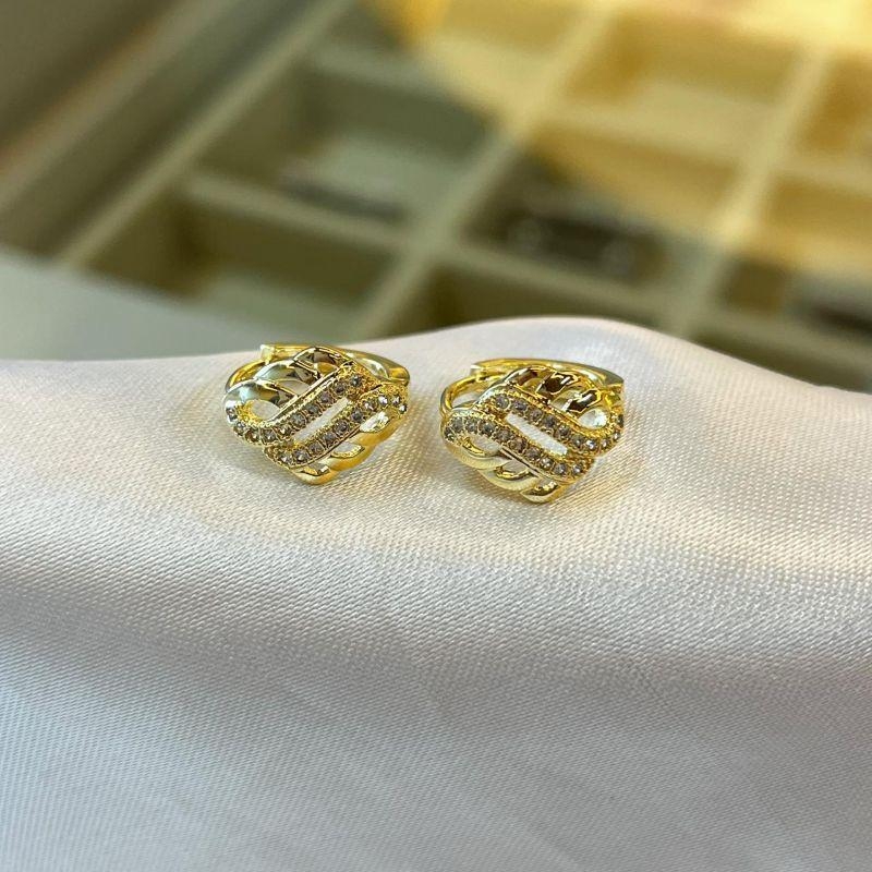 Brinco Argolinha Detalhe Cravejado