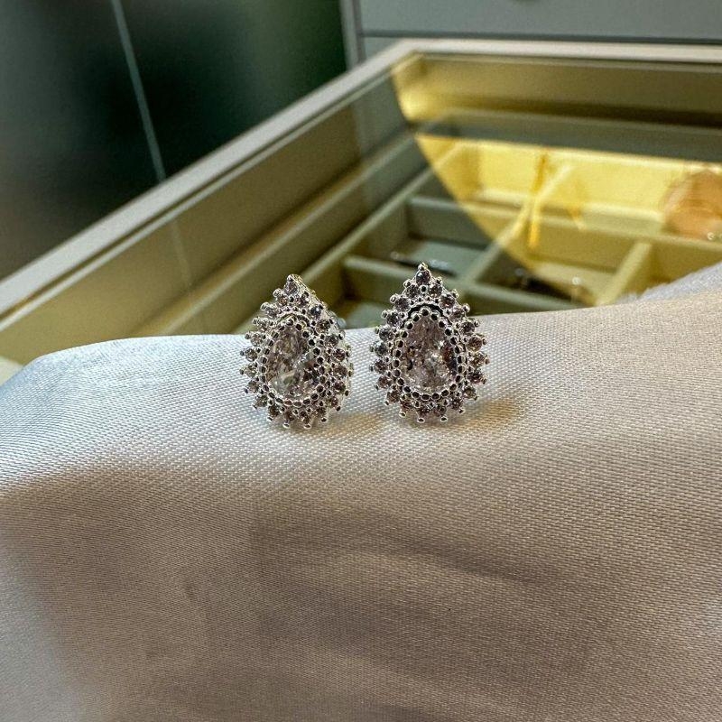 Brinco Gota Cravejada