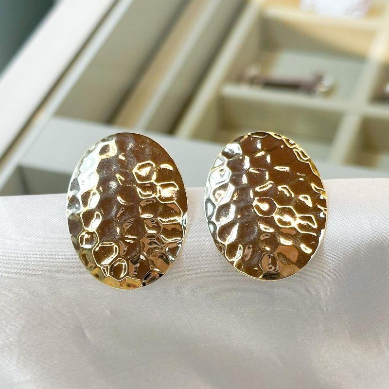 Brinco Oval Martelado