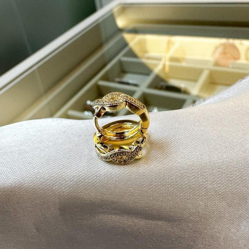 Brinco Trançado Cravejado