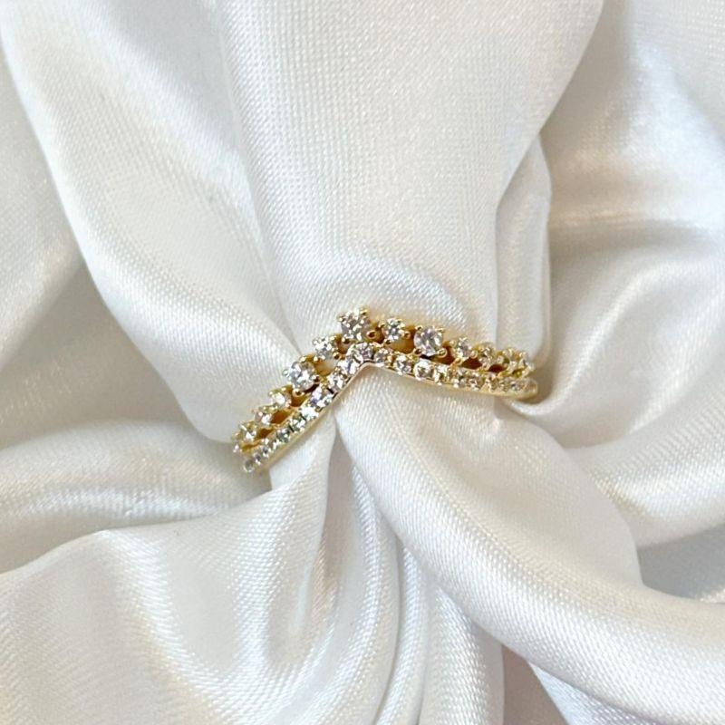 Anel Coroa em V Cravejado