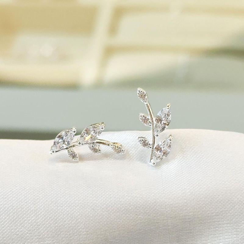 Brinco Folhas Navetes